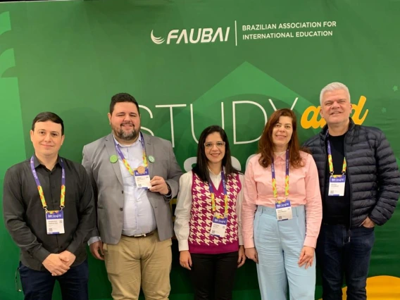 Representantes da UFOP e da UFRGS participam da EAIE Conference and Exhibition 2026, em Glasgow, na Escócia, no âmbito das ações de internacionalização da Rede MineraMundi.